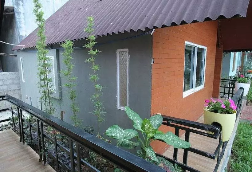 پانسیون Ngoc S Garden House