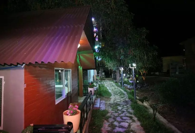 پانسیون Ngoc S Garden House