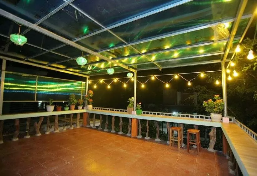 پانسیون Ngoc S Garden House