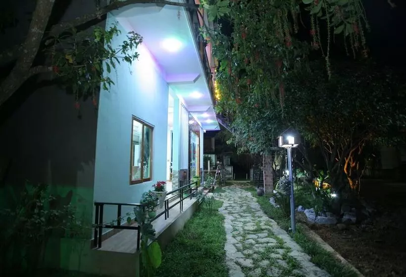 پانسیون Ngoc S Garden House