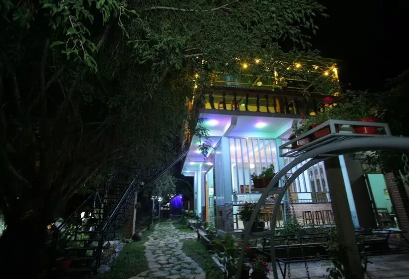 پانسیون Ngoc S Garden House