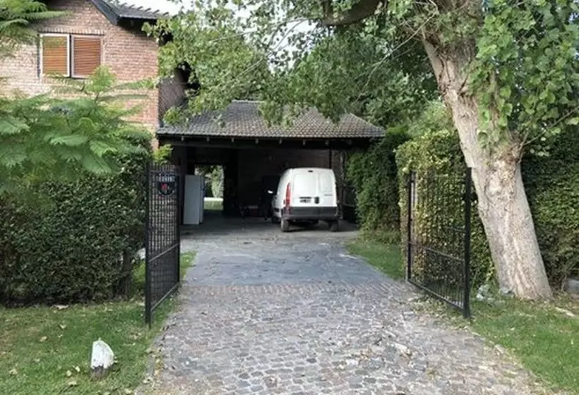 Aamiaismajoitus (B&B) Lo Del Colo