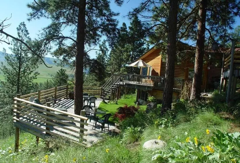 Blue Mountain Bed & Breakfast