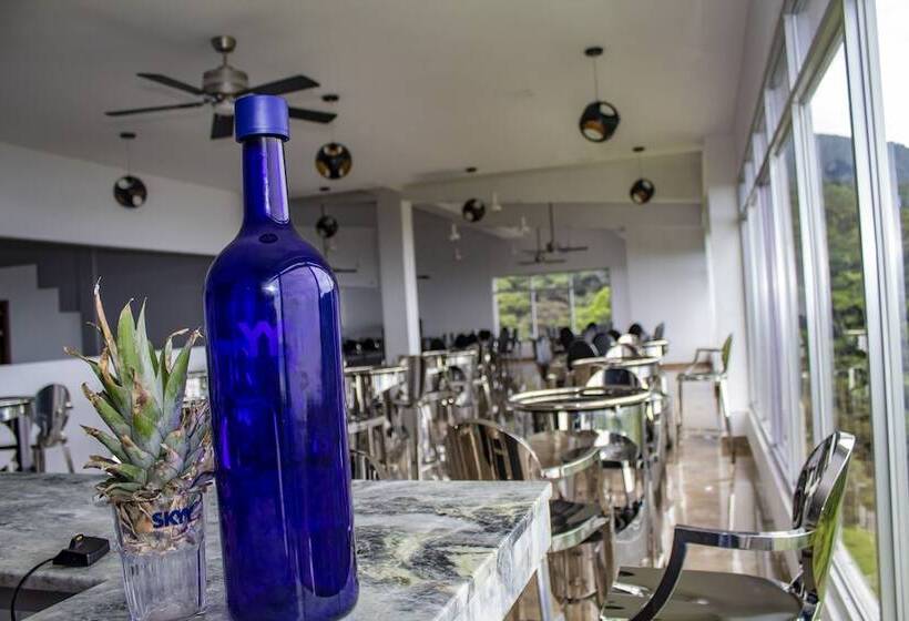 Horizonte Resort Hotel & Spa