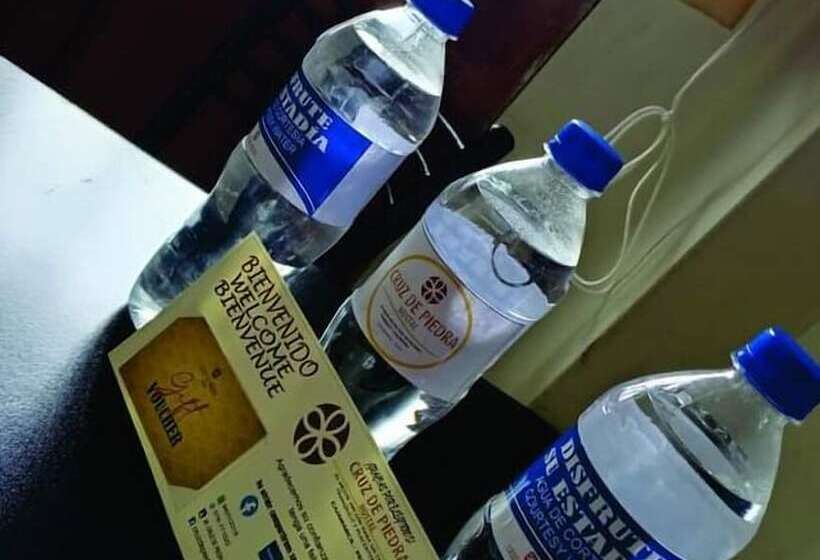 Hostal Cruz De Piedra