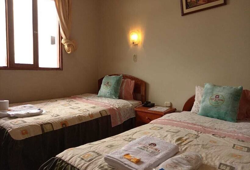 Hostal Cruz De Piedra