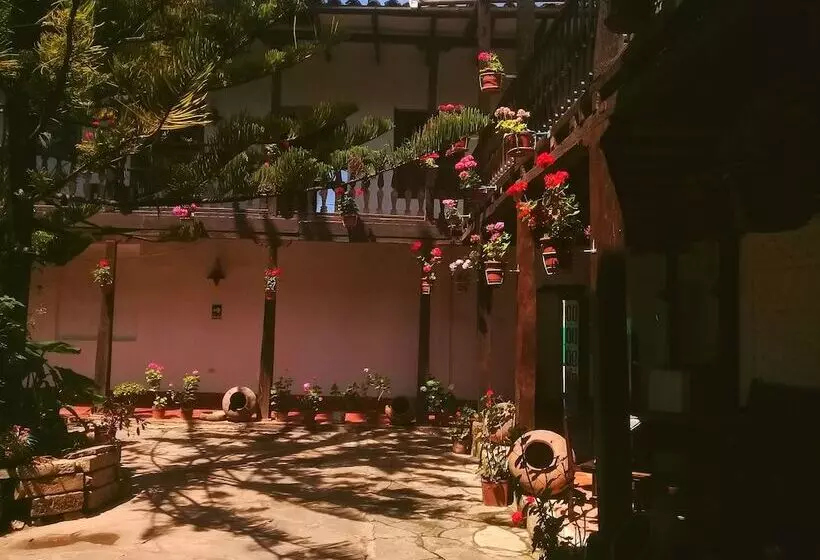 Hostal Revash