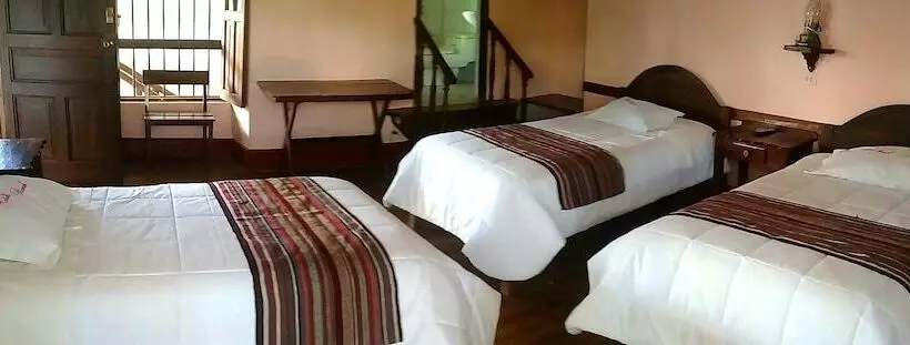 Hostal Revash
