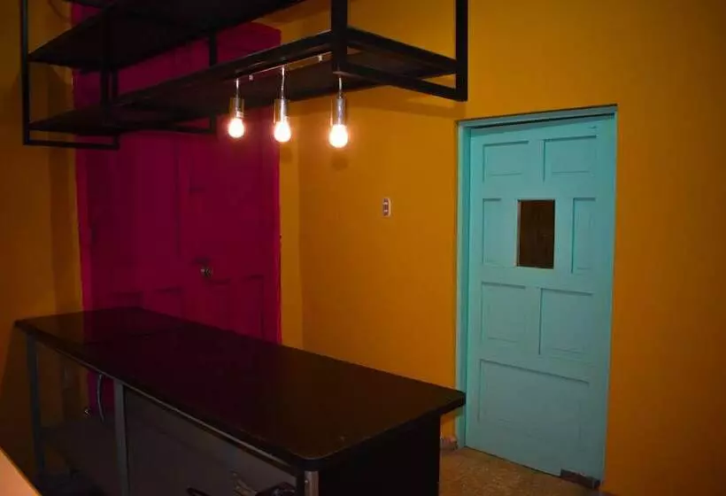 Hostal Sole   Hostel