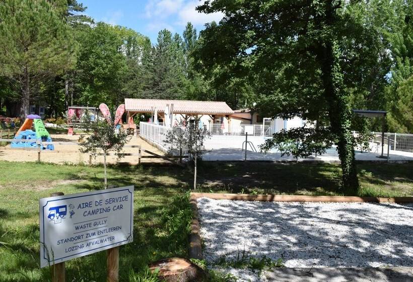 ホテル Camping De Graniers