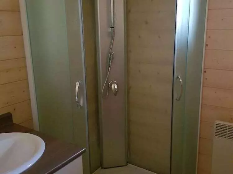 ホテル Camping De Graniers