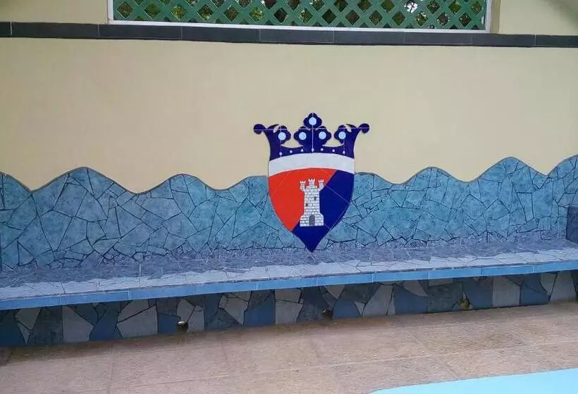 هتل Posada Del Rey
