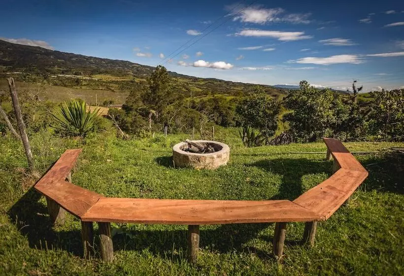 ホテル Posada Ecoturistica Villa Rouse