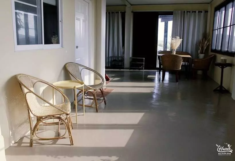 Hotelli Rai Ruen Rom Organic Farm