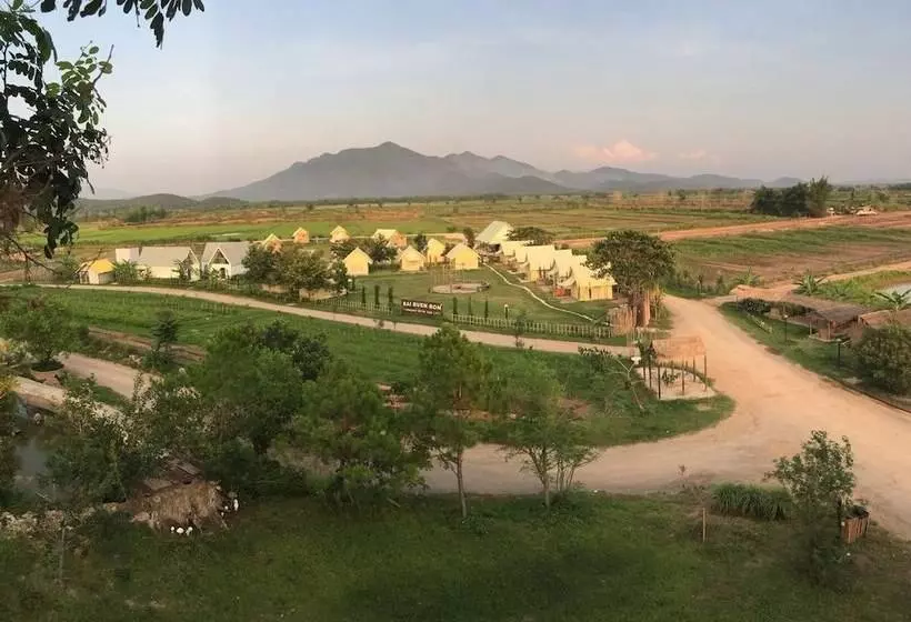 Hotelli Rai Ruen Rom Organic Farm