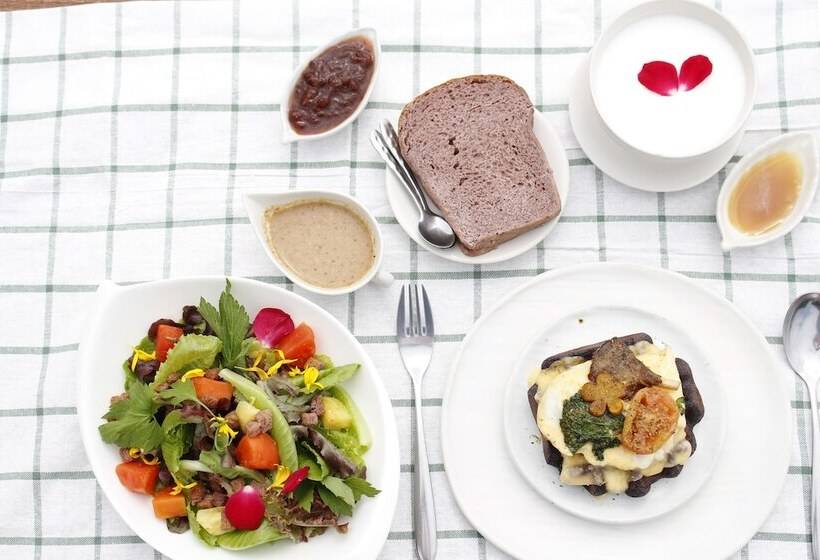 ホテル Rai Ruen Rom Organic Farm