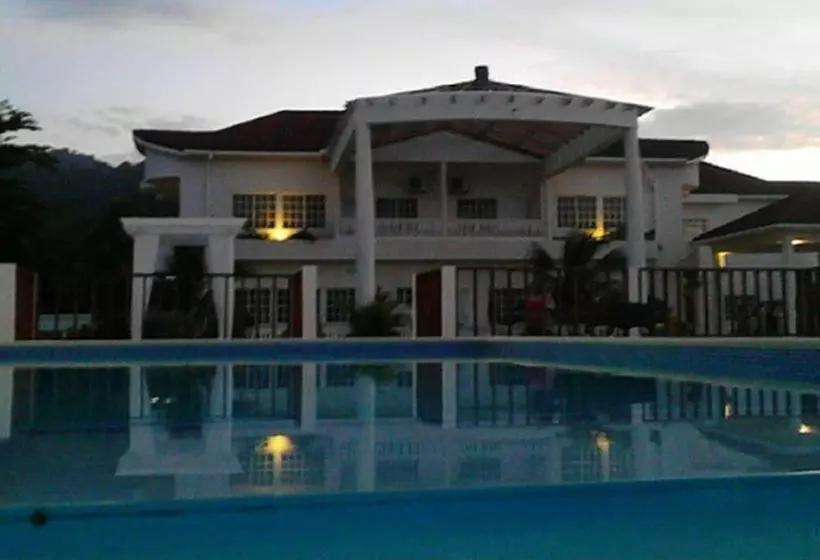 هتل Sea Bell Resort Limited