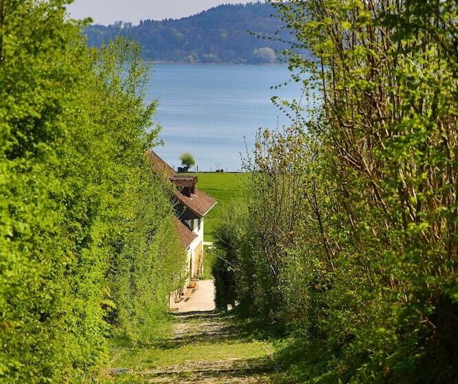 בית מלון כפרי St. Petersinsel