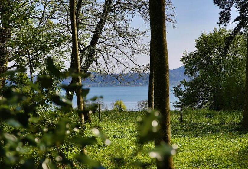 בית מלון כפרי St. Petersinsel