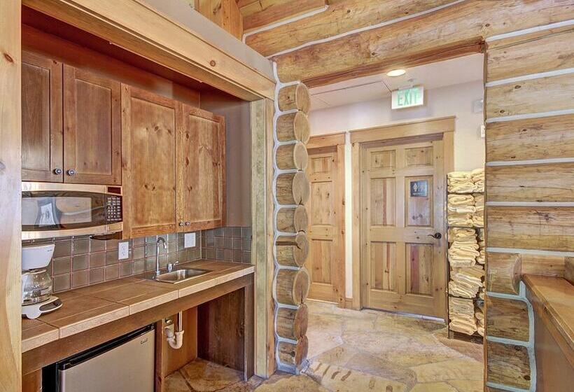 Keystone Village Condos By Gondola Resorts