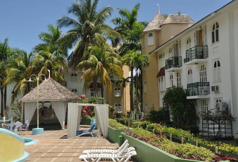 Ocho Rios Sandcastles Ocean View Fantastic Location Sleeps 4