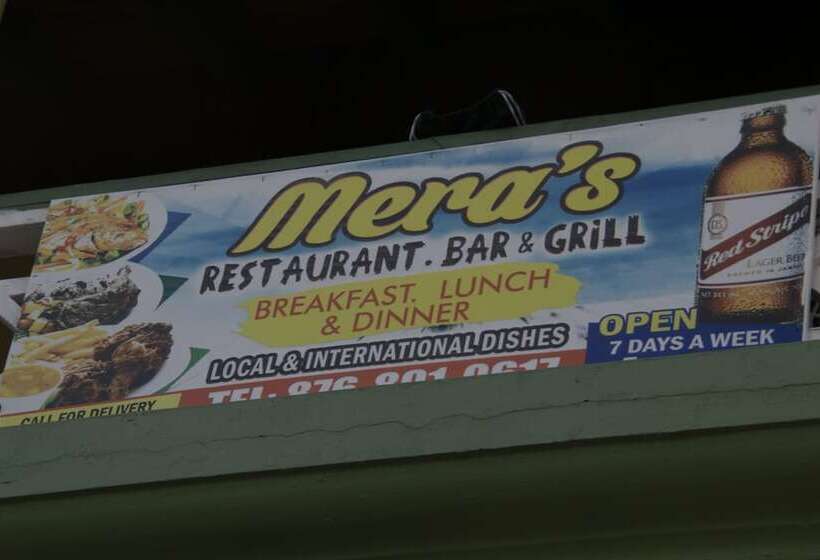 Ocho Rios Sandcastles Ocean View Fantastic Location Sleeps 4