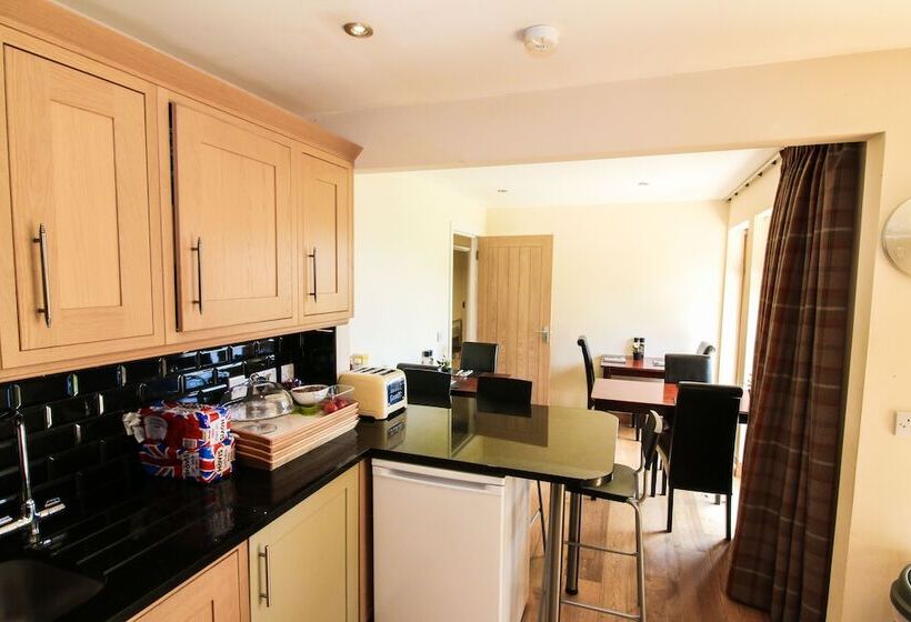 膳宿费 Balmaha Inn