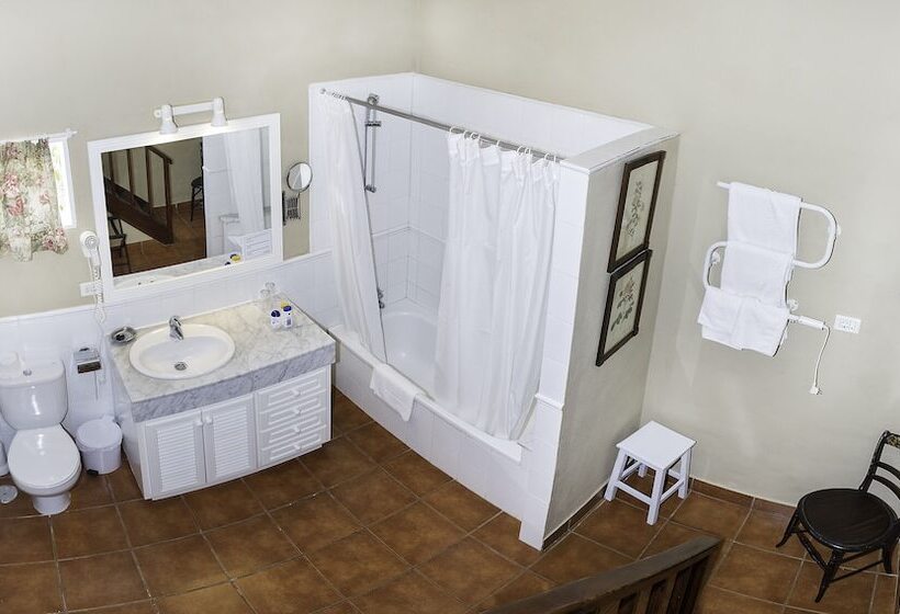 پانسیون Malpais Trece