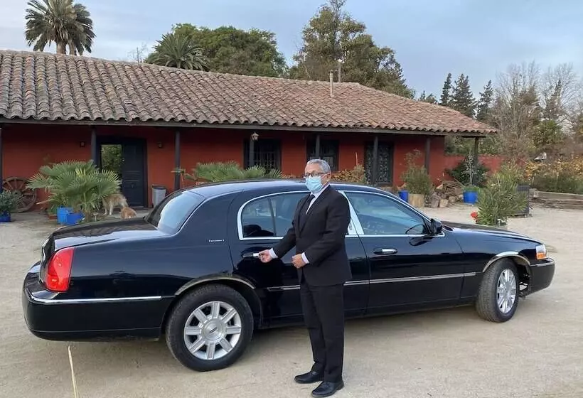 Majatalo Casona Lo Aguirre Hotel Y Convenciones