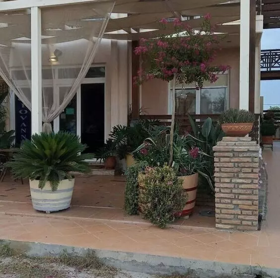 Majatalo Giovanni Mare