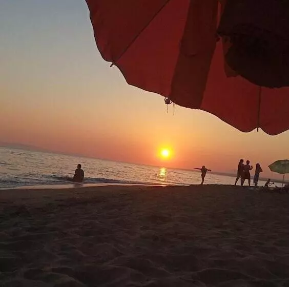 Majatalo Giovanni Mare