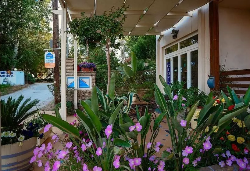 Majatalo Giovanni Mare