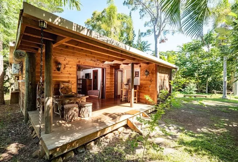 پانسیون Les Cases De Plum