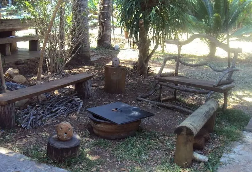 پانسیون Les Cases De Plum