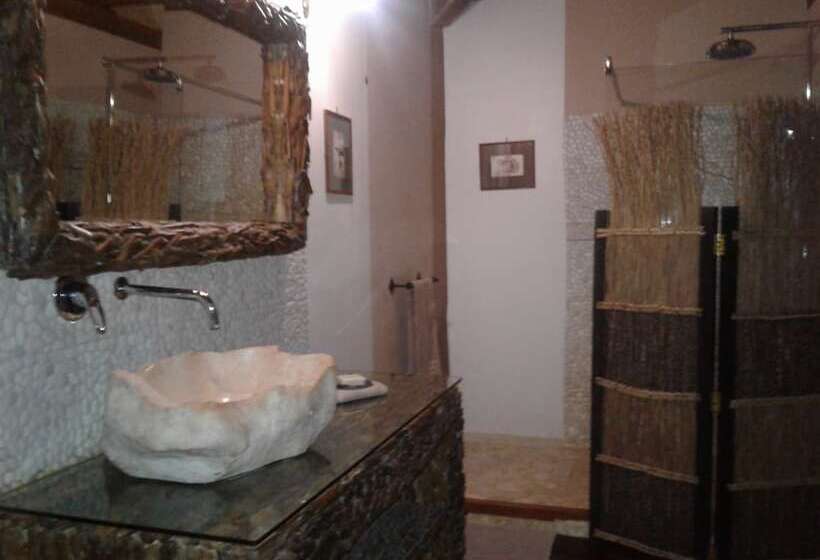 پانسیون Les Cases De Plum