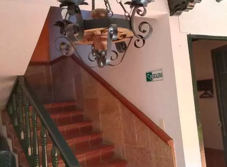 ペンション Vizcaya Plaza Curití