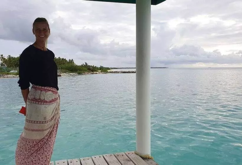 تختخواب و صبحانه Finimas Residence