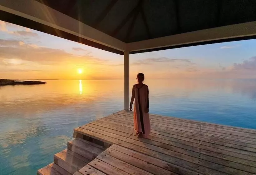 تختخواب و صبحانه Finimas Residence