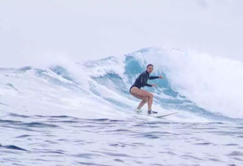 تختخواب و صبحانه Finimas Residence