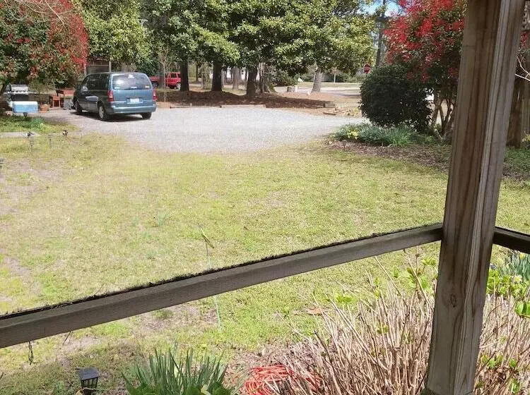 Aamiaismajoitus (B&B) Island House Of Wanchese