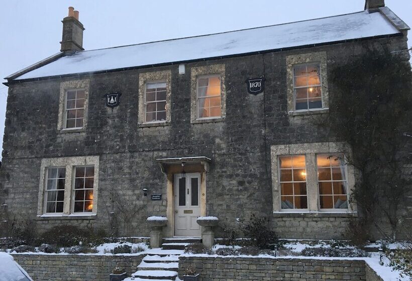 Bed and Breakfast Roundhill Farmhouse
