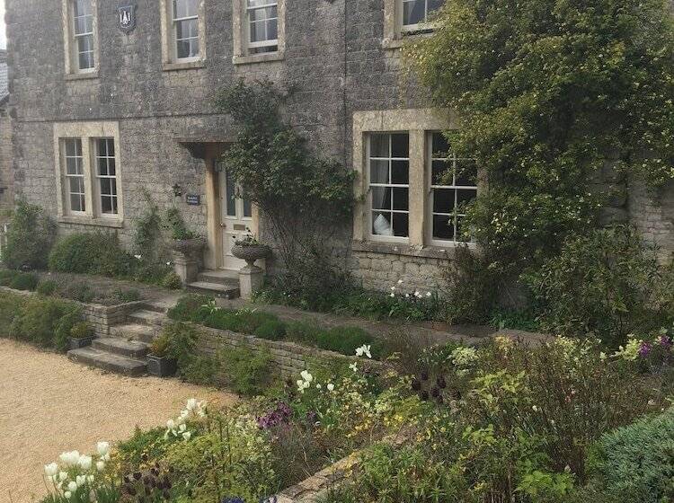 Bed and Breakfast Roundhill Farmhouse