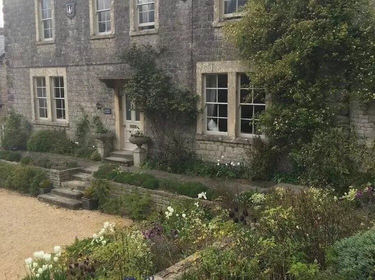 Aamiaismajoitus (B&B) Roundhill Farmhouse