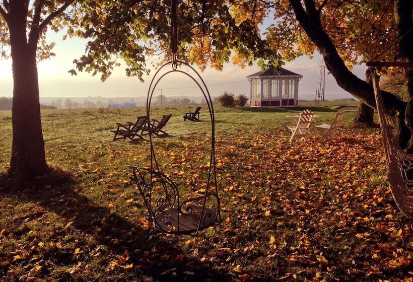 Bed and Breakfast Torsborgs Gård