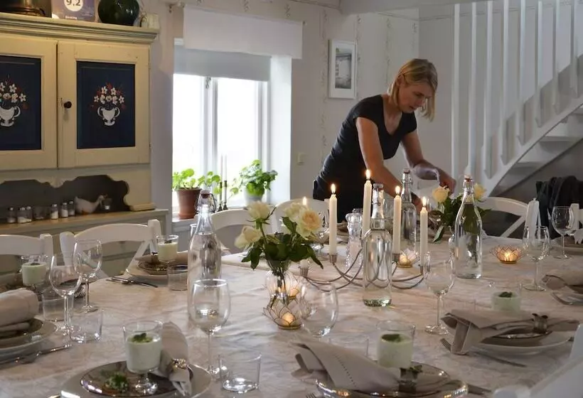 ベッドアンドブレックファースト Torsborgs Gård