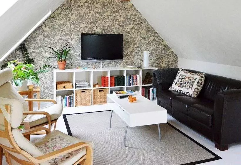 ベッドアンドブレックファースト Torsborgs Gård