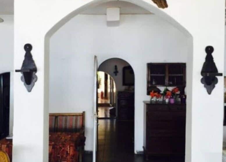 Dantel Restaurant & Pension