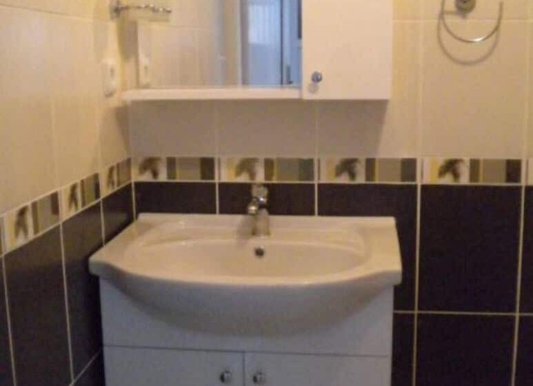 Dantel Restaurant & Pension