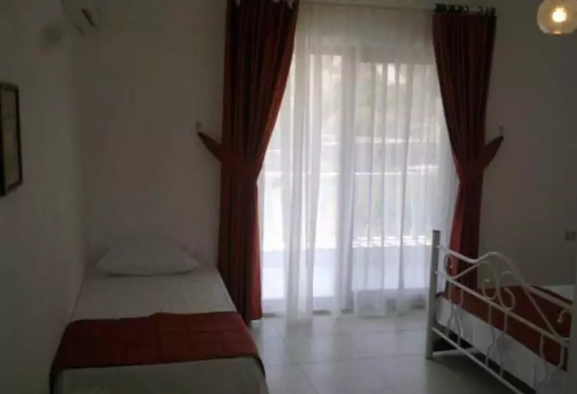 Dantel Restaurant & Pension