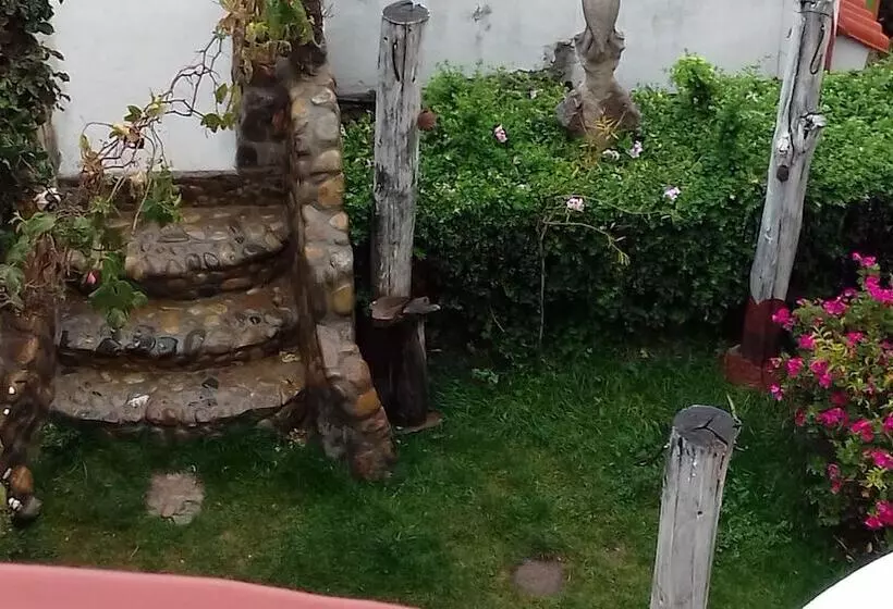 Hostal Piedra Andina